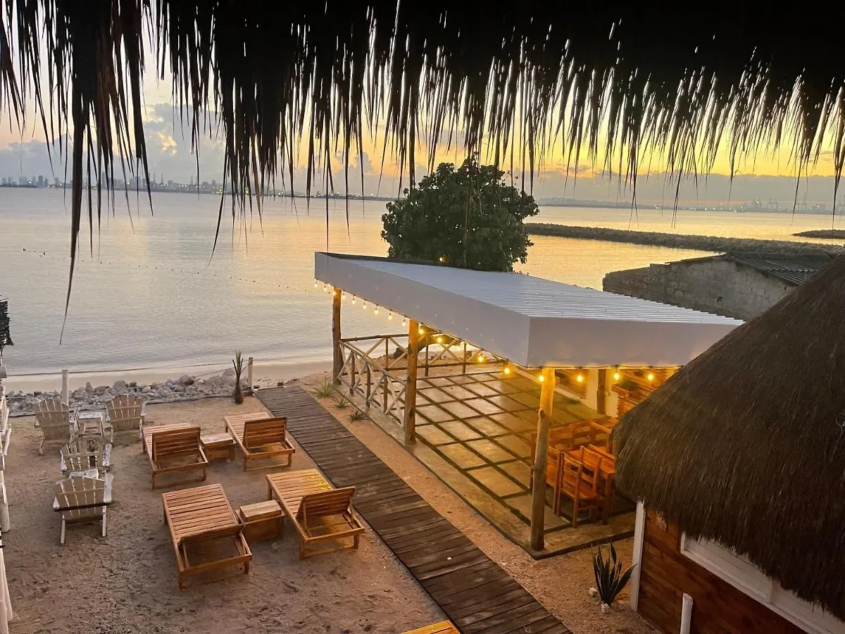 Hostal Mira Mira Beach Cartagena