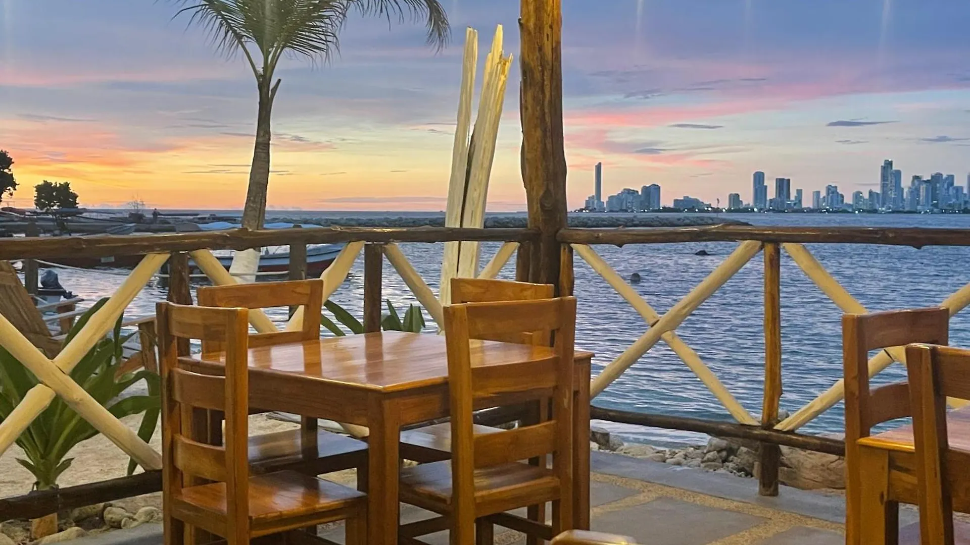 Mira Mira Beach Cartagena