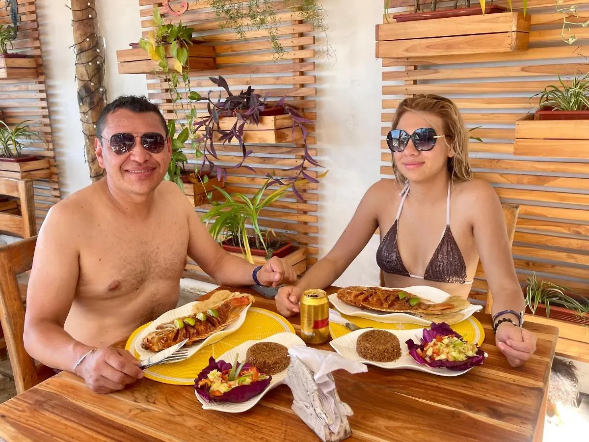 Mira Mira Beach Cartagena Kolumbie
